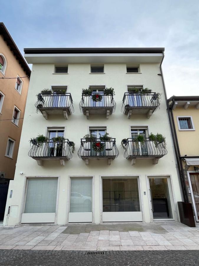 Lucia Holiday Apartments Lazise Extérieur photo